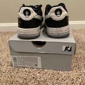 Authentic Nike Air Force 1 'Colin Kaepernick’ Black Sneaker, Size 1Y CQ4561 001